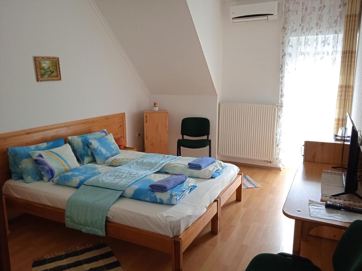 Agria Wellness Guesthouse Eger Exterior photo