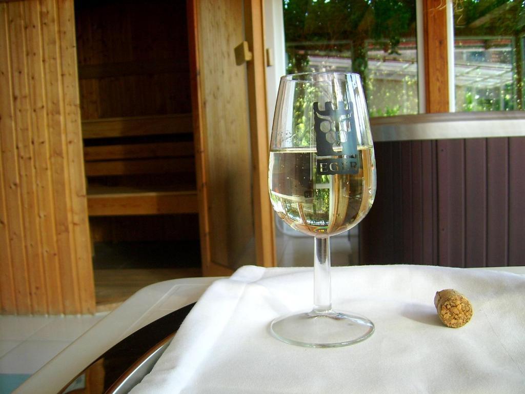 Agria Wellness Guesthouse Eger Exterior photo